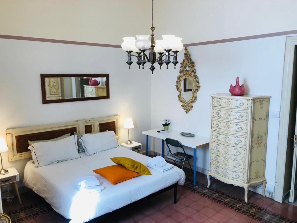Montello Guest House & Apartment Katanya Dış mekan fotoğraf