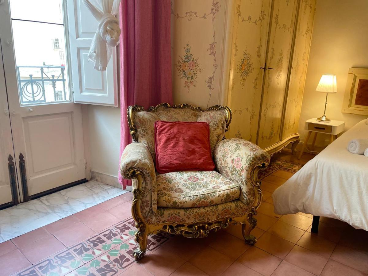 Montello Guest House & Apartment Katanya Dış mekan fotoğraf